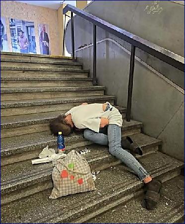 28693